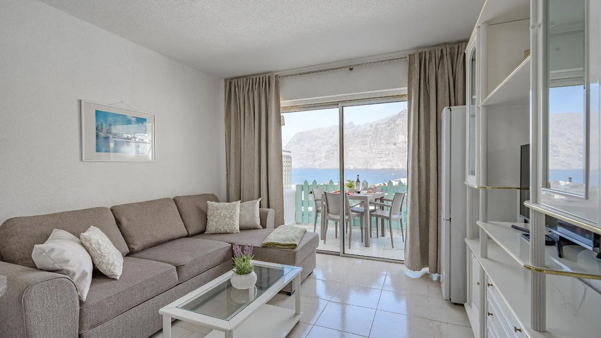 Apartment In Los Gigantes With Beautiful Views Santiago del Teide 0*,